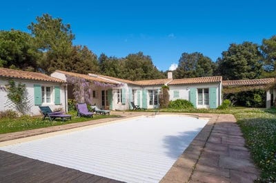 /international/fr/les-portes-en-re-charente-310106937656/