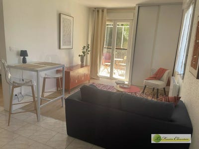 /international/fr/angouleme-charente-310104597104/