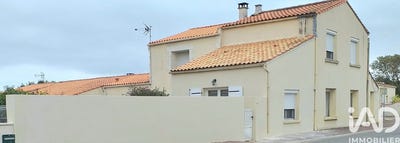 /international/fr/saint-just-luzac-charente-310104862290/