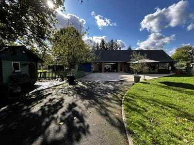 /international/fr/flers-sur-noye-picardie-310097274106/?lang=zh-tw