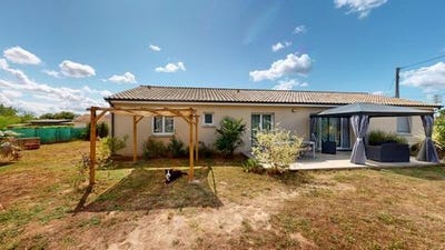 /international/fr/coutras-aquitaine-310100651147/