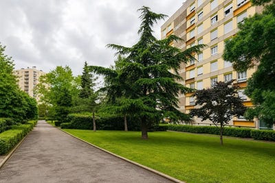 /international/fr/oullins-rhone-310108138197/?lang=de