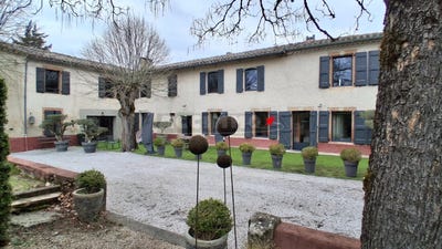 /international/fr/puylaurens-midi-pyrenees-310106580066/