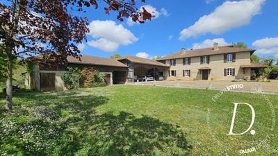 /international/fr/castelnau-magnoac-midi-pyrenees-310099918528/