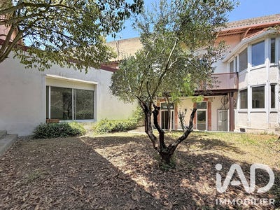 /international/fr/carcassonne-languedoc-roussillon-310109148417/