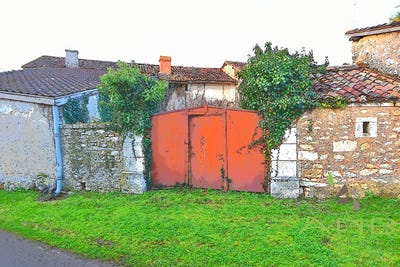 /international/fr/vouzan-charente-310104277418/