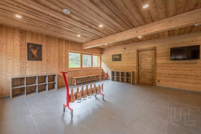 /international/fr/hauteluce-les-saisies-rhone-310099629922/