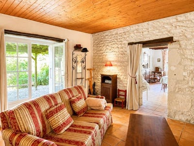 /international/fr/semussac-charente-310109557818/