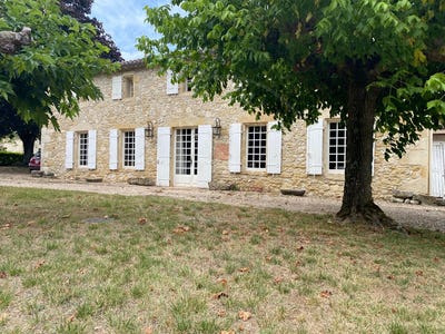 /international/fr/gensac-aquitaine-310108943645/