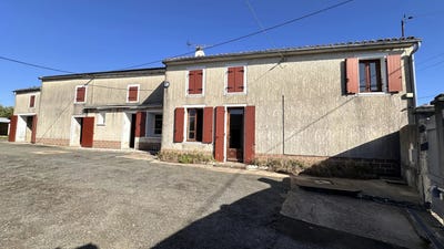 /international/fr/la-croix-comtesse-charente-310102116280/