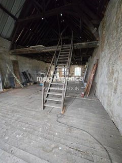 /international/fr/clefs-pays-de-la-loire-310105303236/