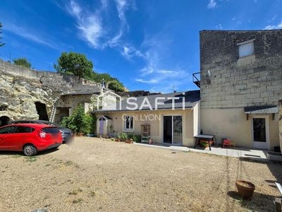 /international/fr/saumur-pays-de-la-loire-310100860791/