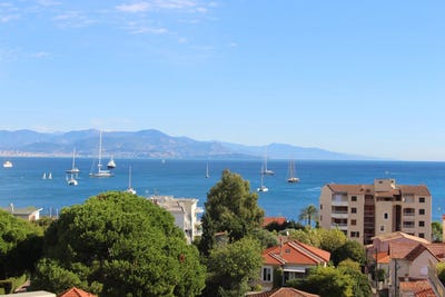 /international/fr/antibes-hh-15721254-antibes-provence-alpes-cote-d-azur-310100958501/