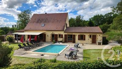 /international/fr/castelnaud-la-chapelle-aquitaine-310108138274/
