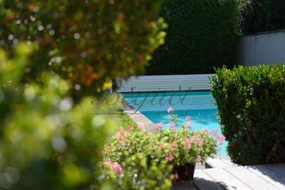 /international/fr/tours-centre-val-de-loire-310100641319/