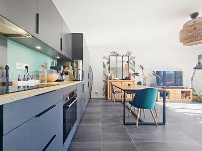 /international/fr/martignas-sur-jalle-aquitaine-310107189755/
