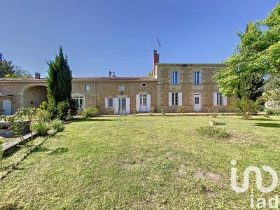 /international/fr/landiras-aquitaine-310099610218/