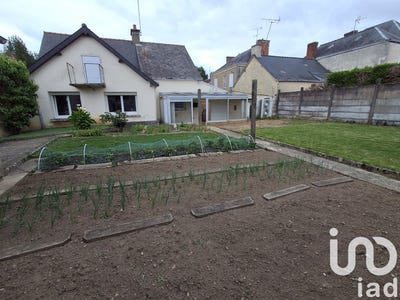 /international/fr/conlie-pays-de-la-loire-310099652788/