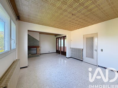 /international/fr/salles-charente-310106739161/