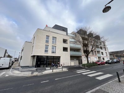 /international/fr/orleans-centre-val-de-loire-120089472536/