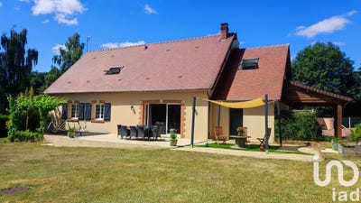 /international/fr/sylvains-les-moulins-upper-normandy-310100783180/