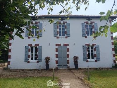 /international/fr/brassempouy-aquitaine-310100796008/?lang=en