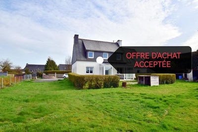 /international/fr/quemeneven-brittany-310108648822/
