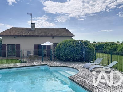 /international/fr/saugnac-et-cambran-aquitaine-310107640712/