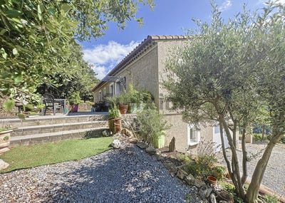 /international/fr/genolhac-languedoc-roussillon-310096055327/