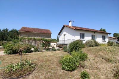 /international/fr/villefagnan-charente-310100741674/?lang=zh-tw