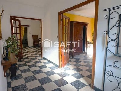 /international/fr/cuxac-d-aude-languedoc-roussillon-310105304390/