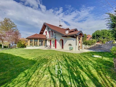 /international/fr/neuvecelle-rhone-310096840793/
