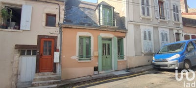 /international/fr/la-charite-sur-loire-burgundy-310100717270/