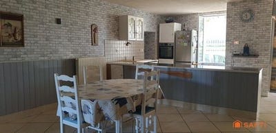 /international/fr/saint-christoly-medoc-aquitaine-310103348471/