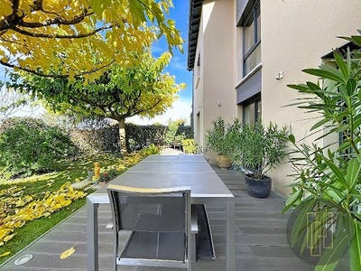 /international/fr/saint-pierre-la-palud-rhone-310108455971/