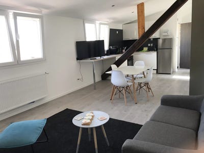 /international/fr/1-rue-du-bois-bourgeois-montbeliard-franche-comte-310108329088/