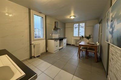 /international/fr/aurillac-auvergne-310105897471/