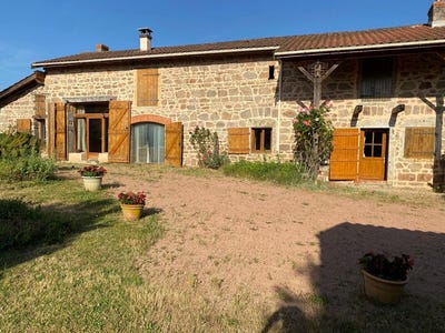 /international/fr/2565-route-daudour-dompierre-les-ormes-burgundy-310101015659/