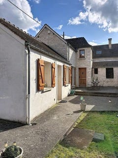 /international/fr/coye-la-foret-picardie-310107496659/