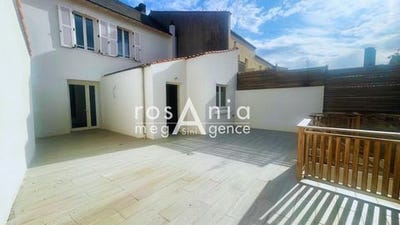 /international/fr/sables-d-olonne-pays-de-la-loire-310108328122/