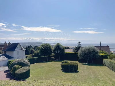 /international/fr/trouville-sur-mer-la-basse-normandie-310101174830/?lang=zh-cn