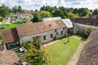 /international/fr/fontainebleau-ile-de-france-310103823716/