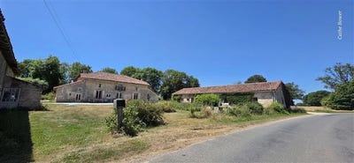 /international/fr/alloue-charente-310109078533/