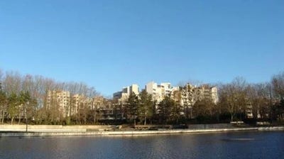 /international/fr/cergy-ile-de-france-310100646757/