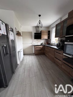 /international/fr/la-chapelle-du-noyer-centre-val-de-loire-310105651134/