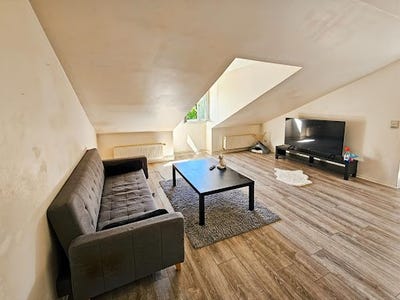 /international/fr/charleville-mezieres-ardennes-310101468844/?lang=en