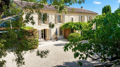 /international/fr/maillane-provence-alpes-cote-d-azur-310110260524/