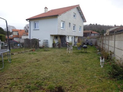 /international/fr/orcines-auvergne-310106808842/