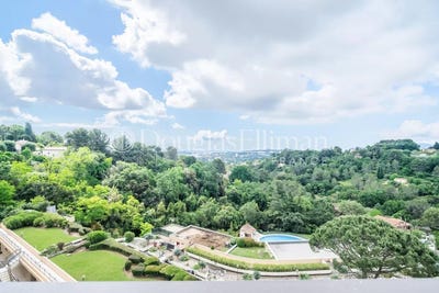 /international/fr/mougins-provence-alpes-cote-d-azur-310104570531/