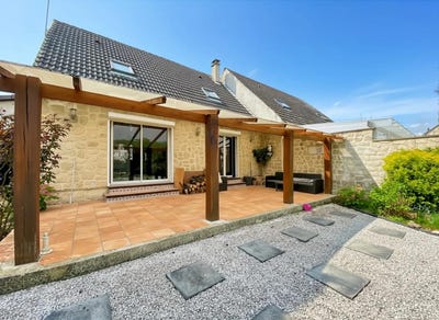 /international/fr/creil-picardie-310107968259/